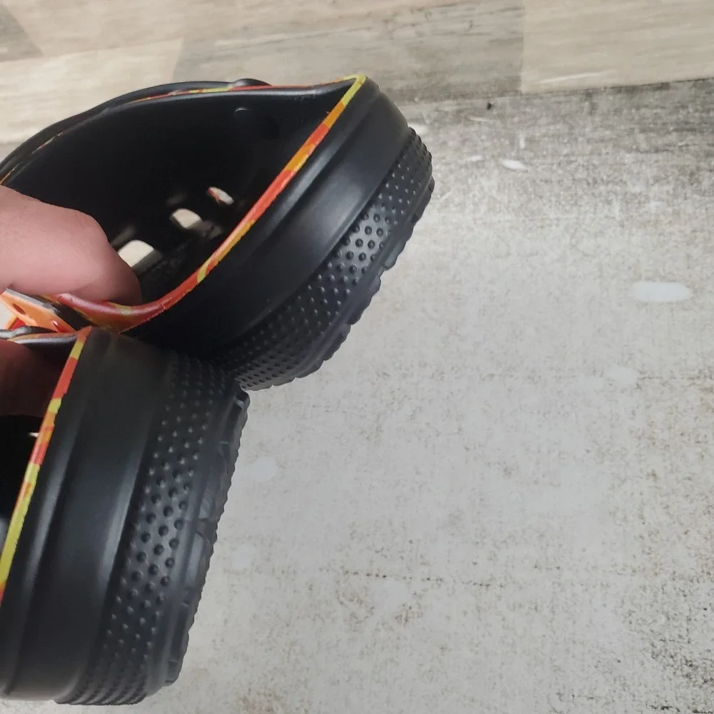 CROCS new without